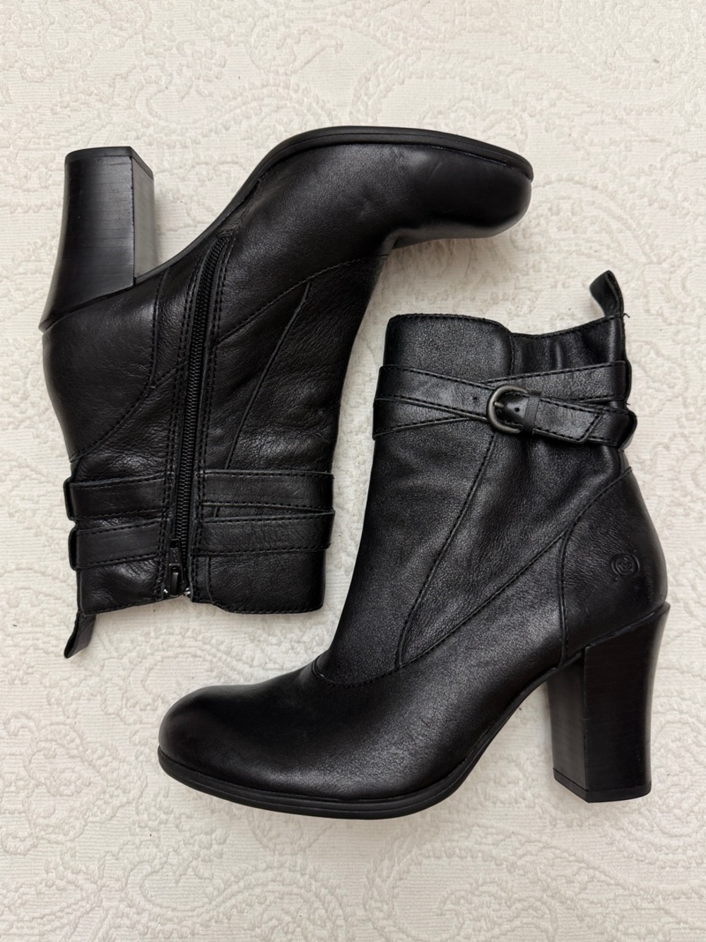 Born Leather Heeled Ankle Boots Black US 7.5
